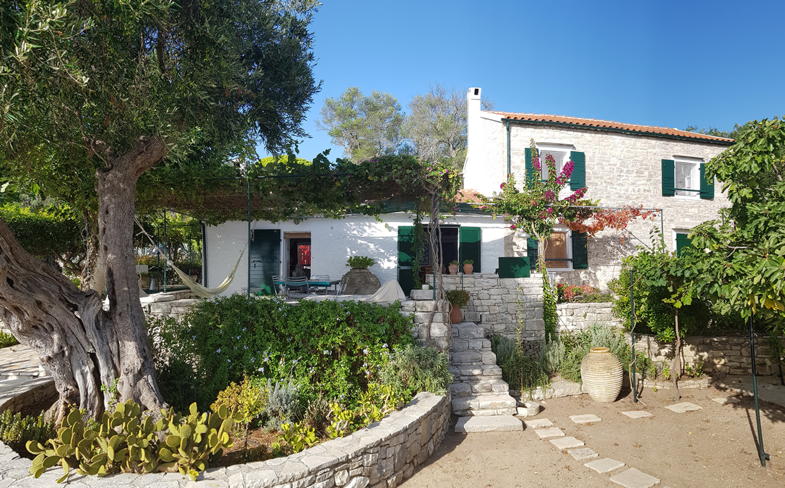 Paxos House Holiday Rental - Zoh