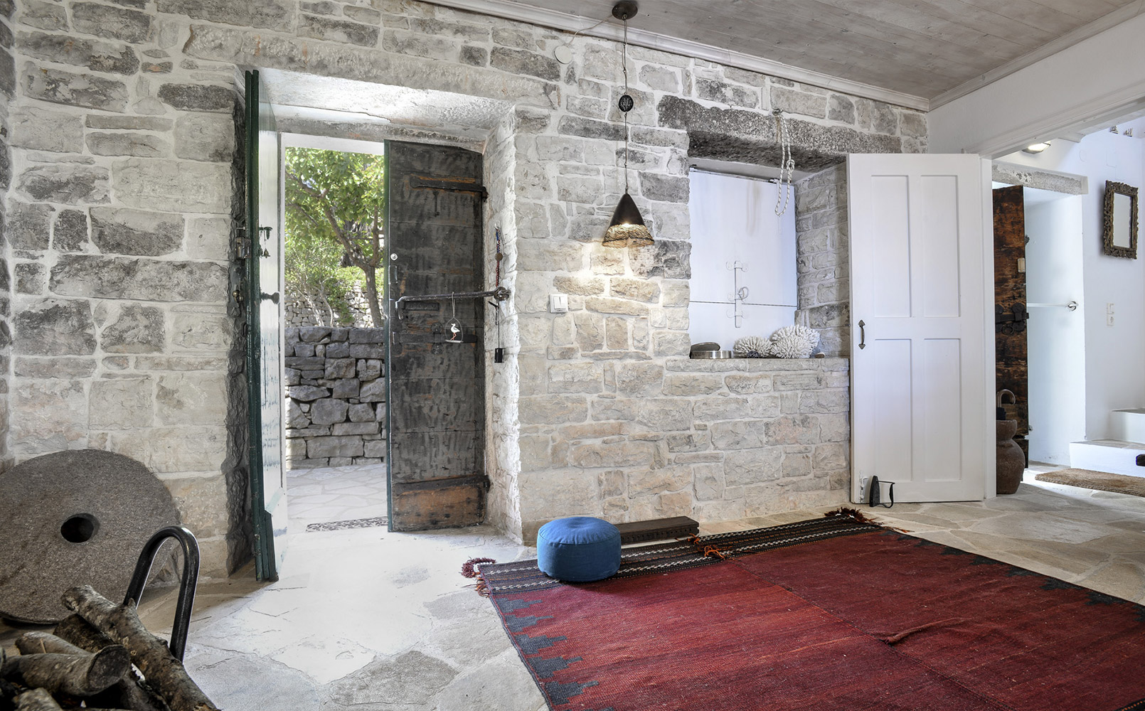 Paxos House Holiday Rental - Zoh